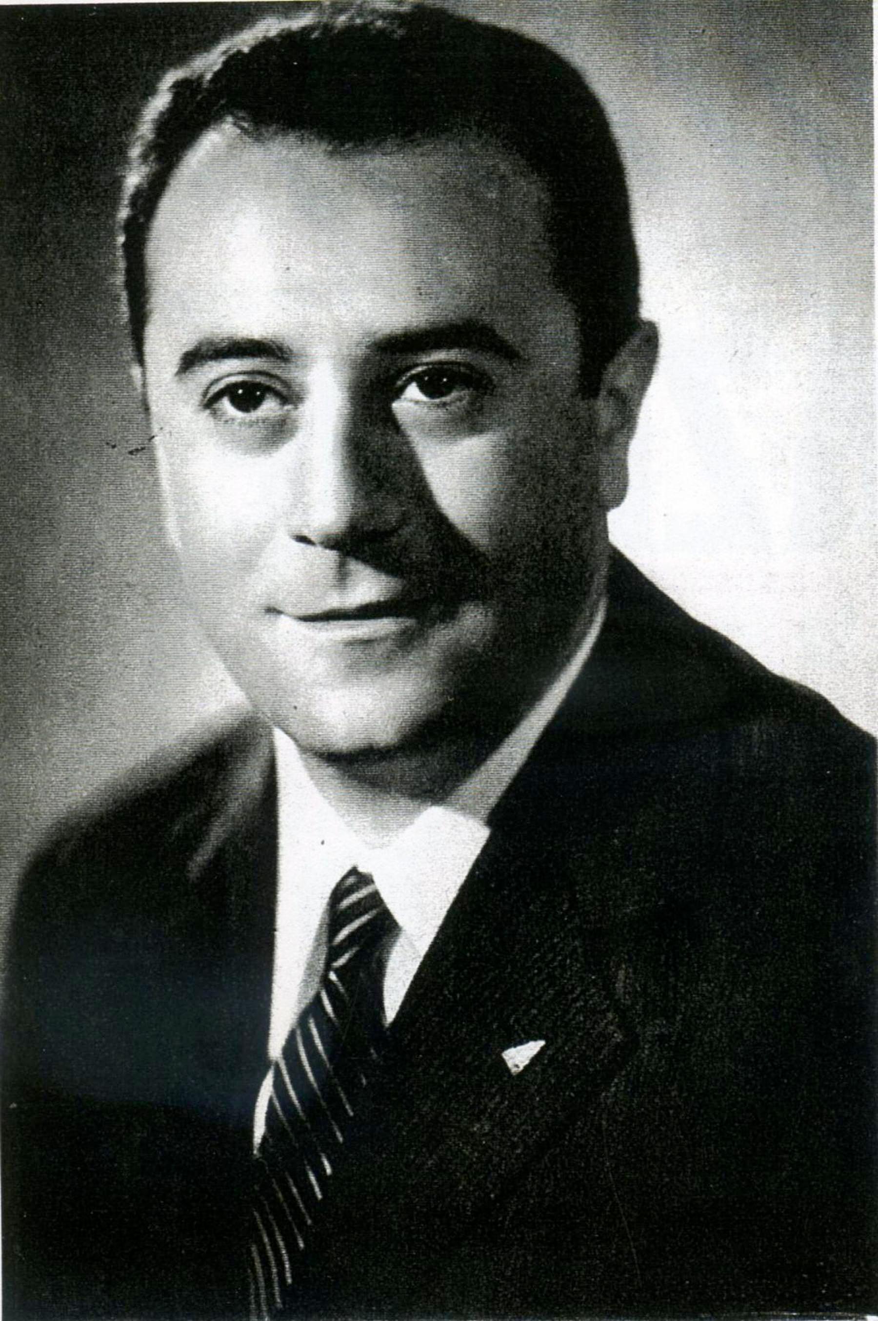 Ritratto di Raffaele Delfino-marzo 1963.jpg