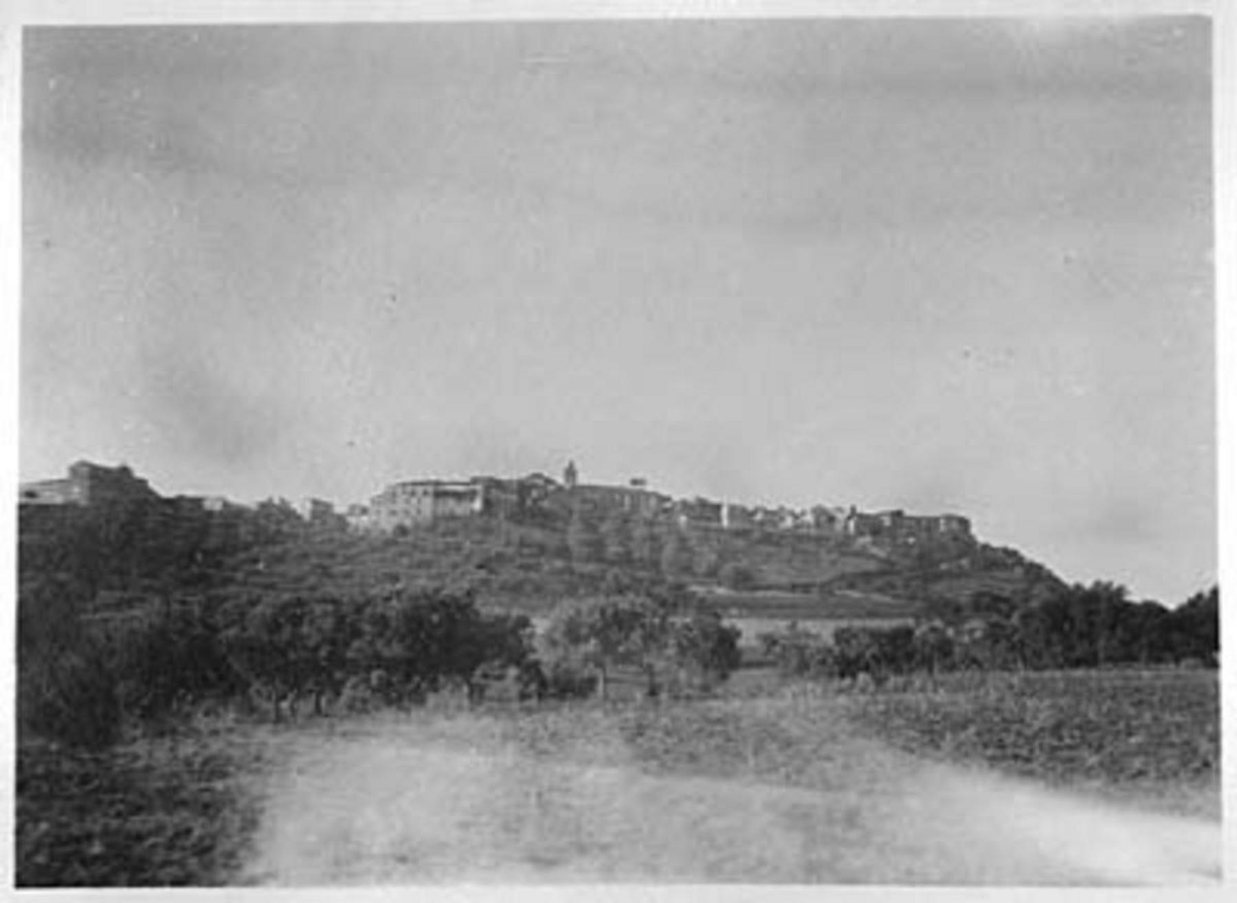 Terranova di Sibari, il paese e il castello