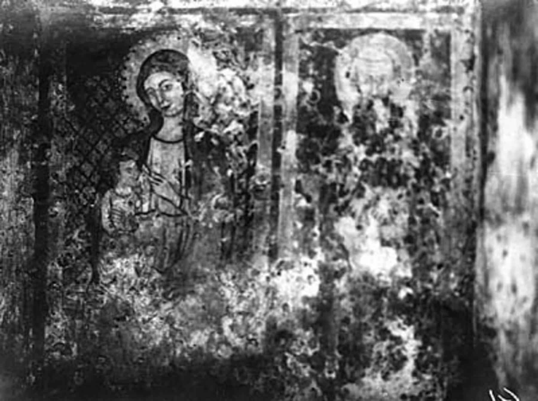 Paola, affresco nella chiesa di "sotterra" e il convento di S. Francesco