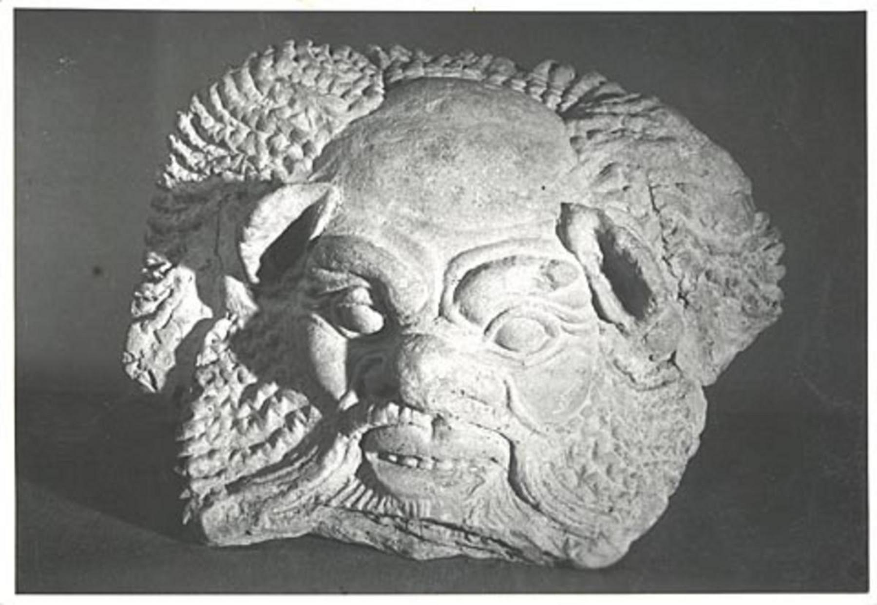 Gela. Antefissa raffigurante testa di Sileno