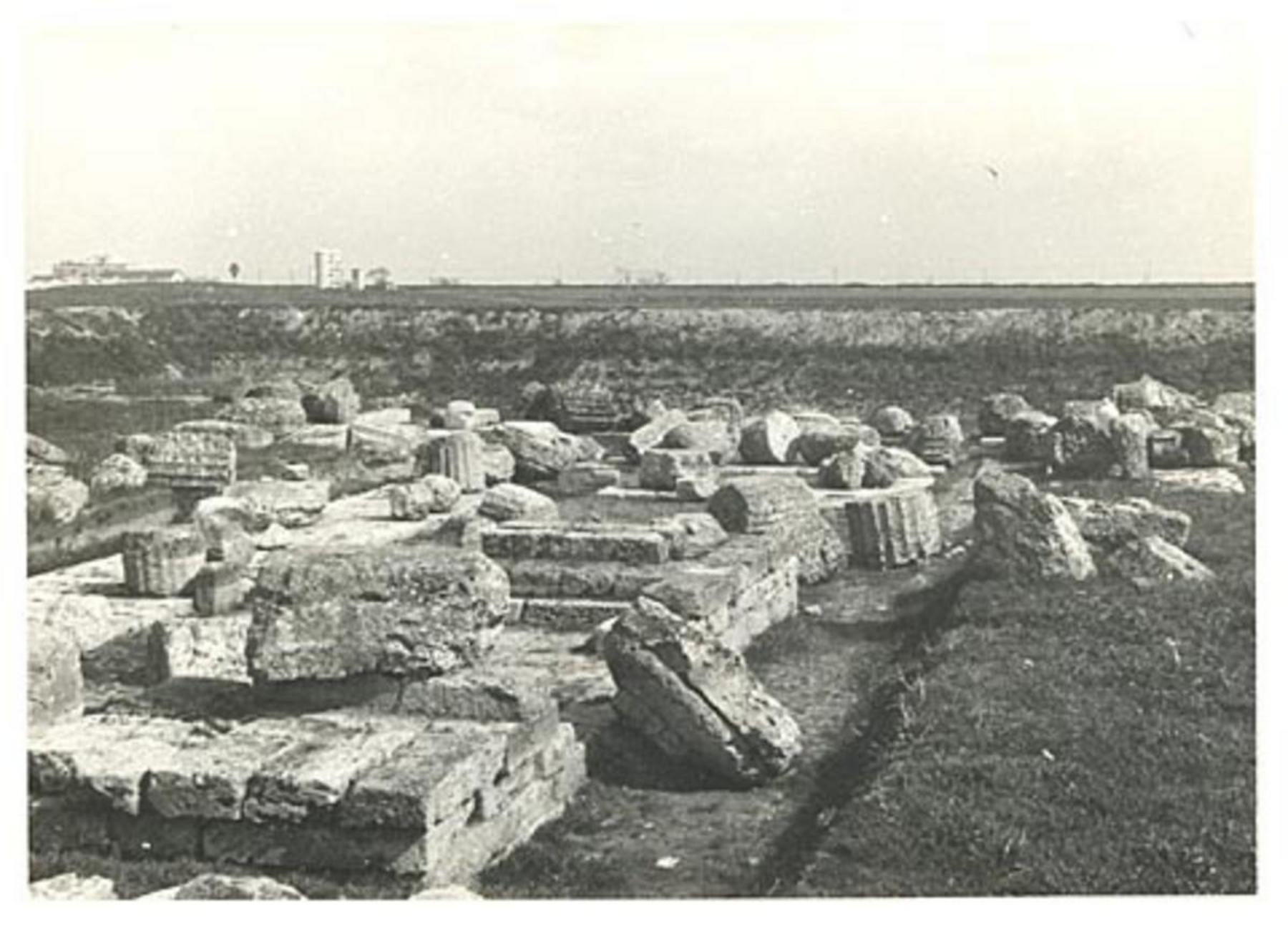 Metaponto. Tempio di Apollo Licio, necropoli ellenistica