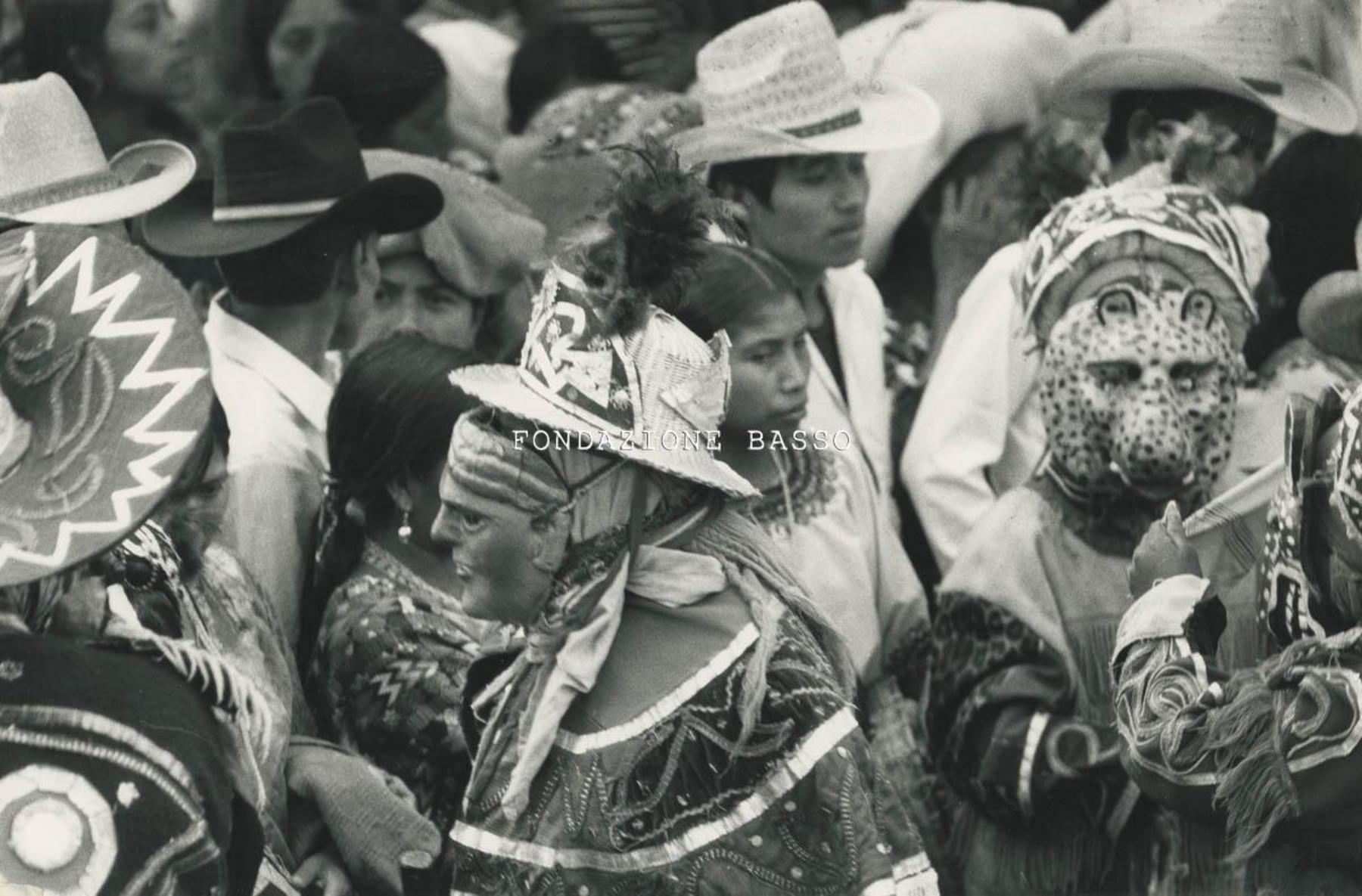 "Ballo Venados". Primi piani