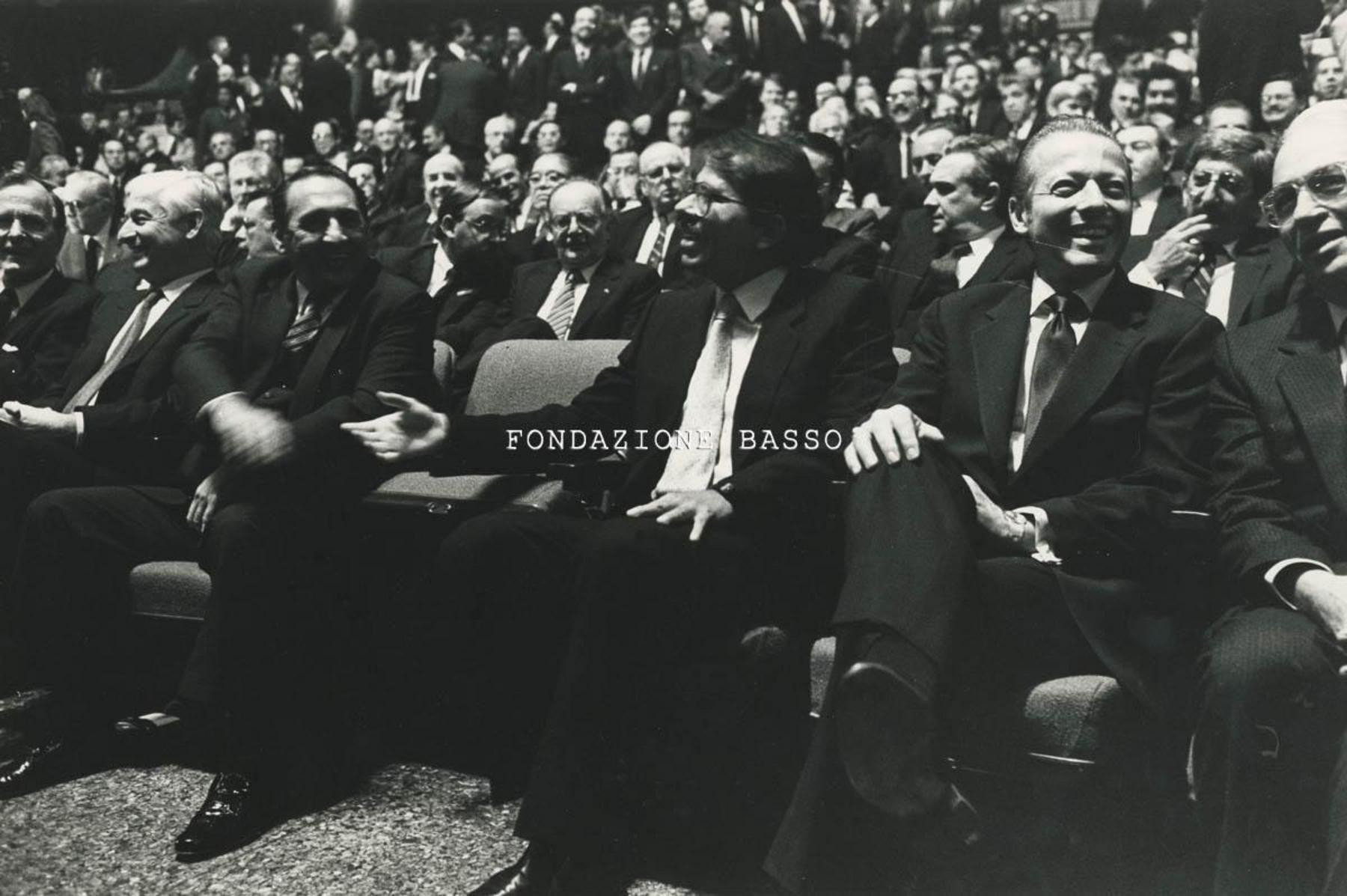 "Cerimonia dell'investitura di Vinicio Cerezo". Daniel Ortega e José Napoleon Duarte