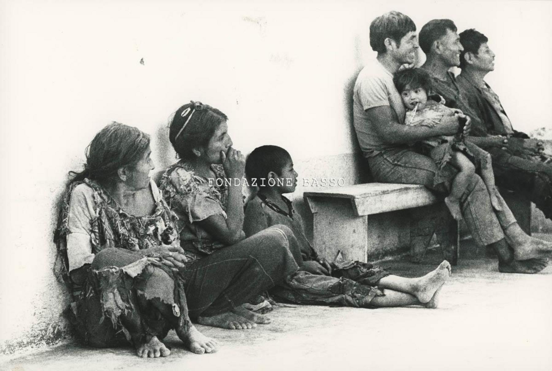 "Contadini catturati dall'esercito in un centro di assistenza"