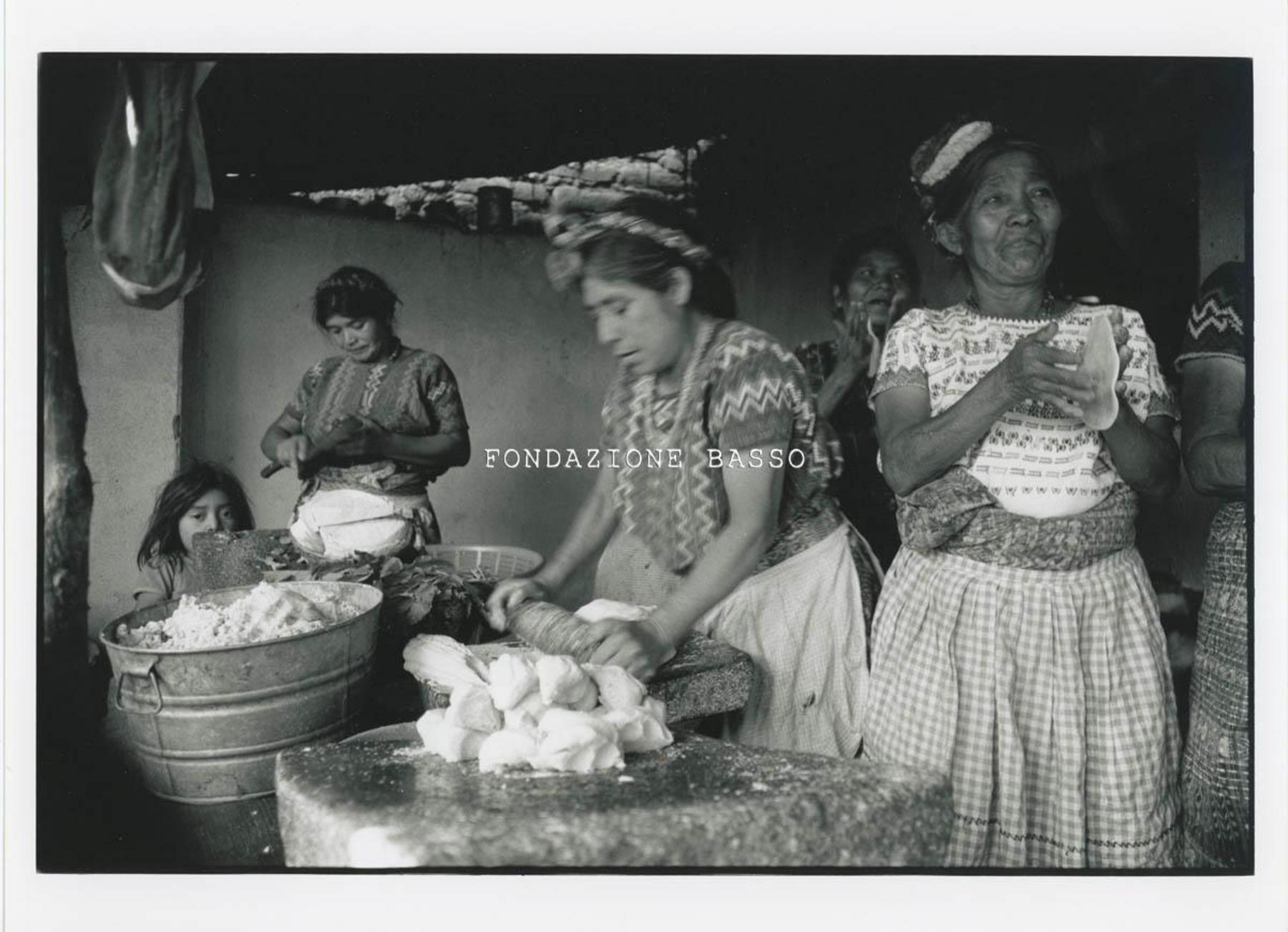 "Palo Volador". Donne in cucina