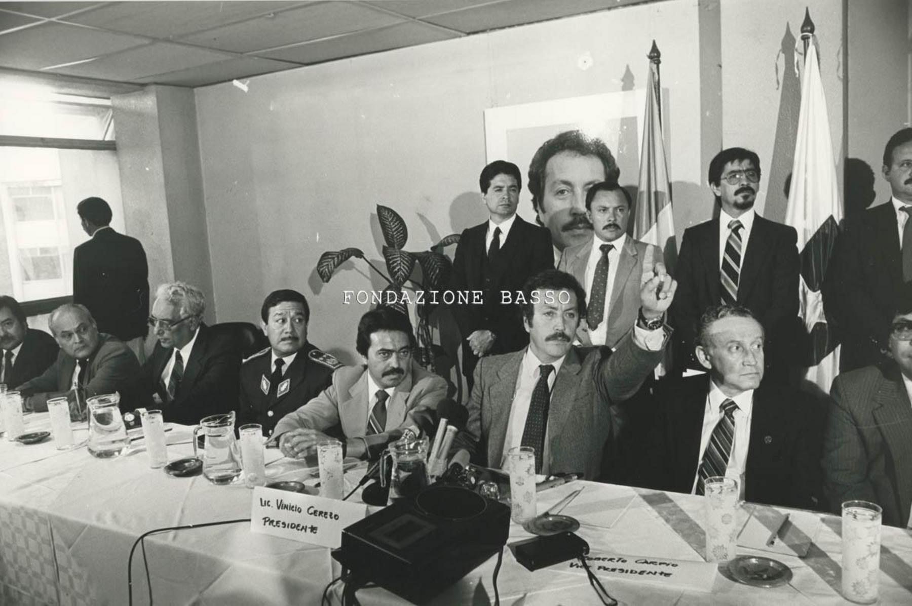 "Conferenza stampa di Vinicio Cerezo"